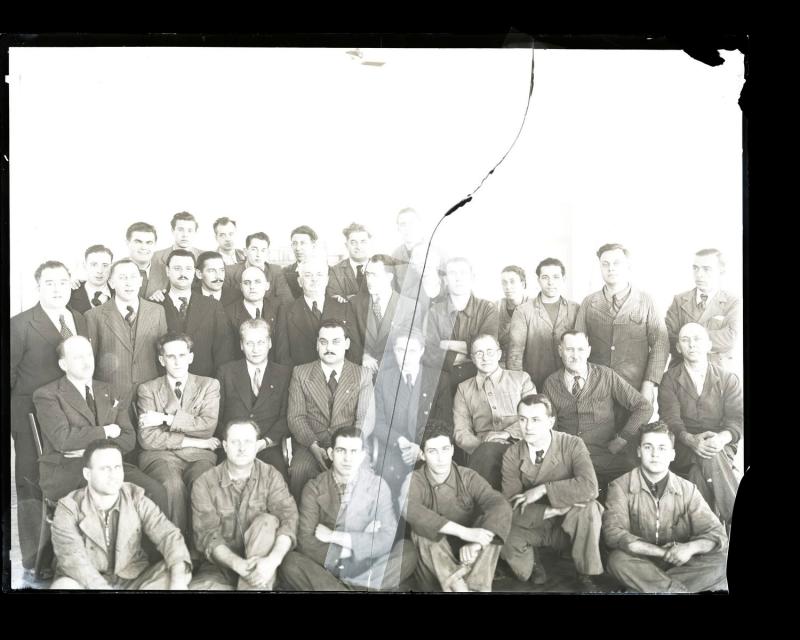 Personale del silurificio Whitehead in posa