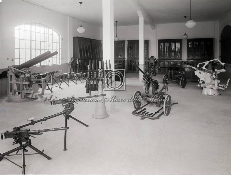 Interno dello stabilimento. Sala espositiva