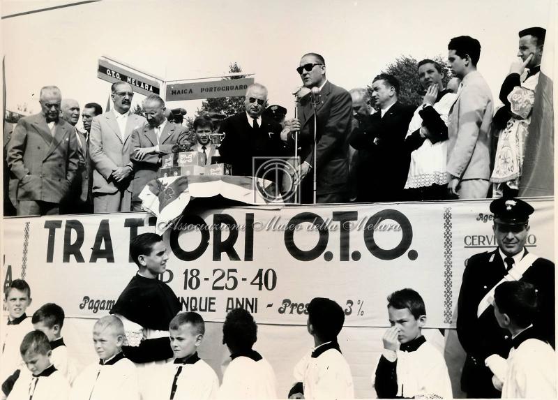 Il Direttore della M.A.I.C.A. G. Vianello mentre si rivolge agli intervenuti