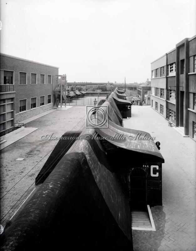 Bunker antiaereo - Sezioni corrispondenti a reparti di stabilimento