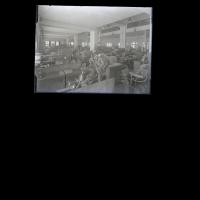 Banchi di lavoro e macchinari del silurificio Whitehead di Fiume